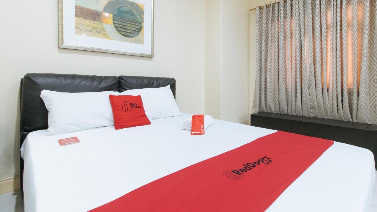 Reddoorz Plus @ Better Living Paranaque Paranaque City Exterior foto