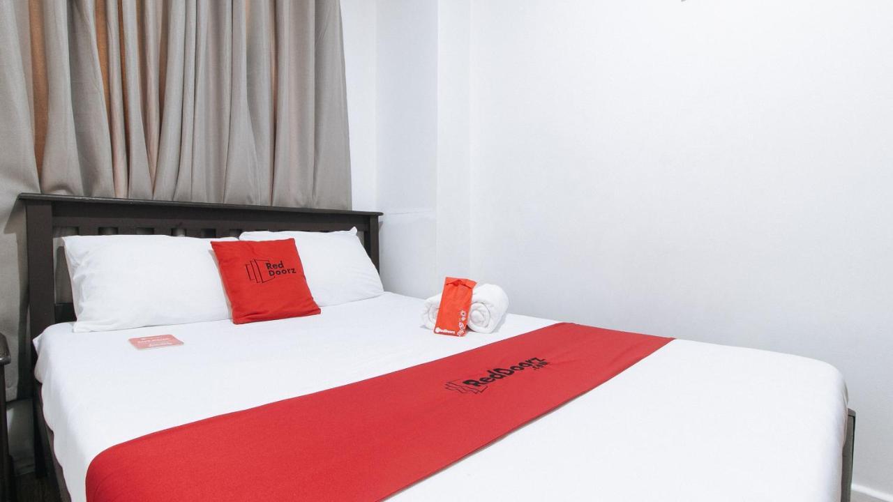 Reddoorz Plus @ Better Living Paranaque Paranaque City Exterior foto