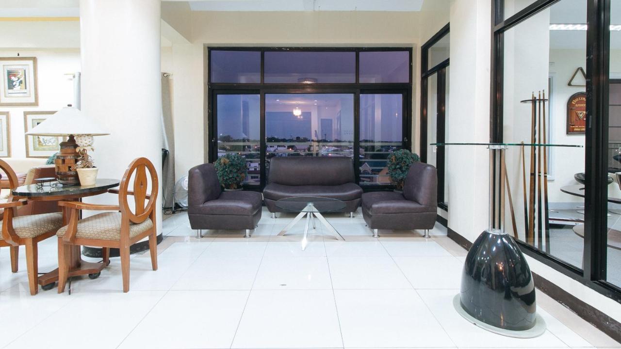 Reddoorz Plus @ Better Living Paranaque Paranaque City Exterior foto
