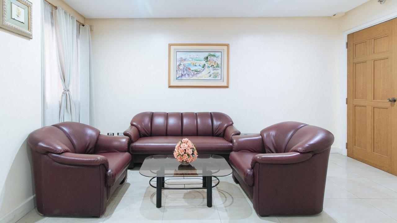 Reddoorz Plus @ Better Living Paranaque Paranaque City Exterior foto